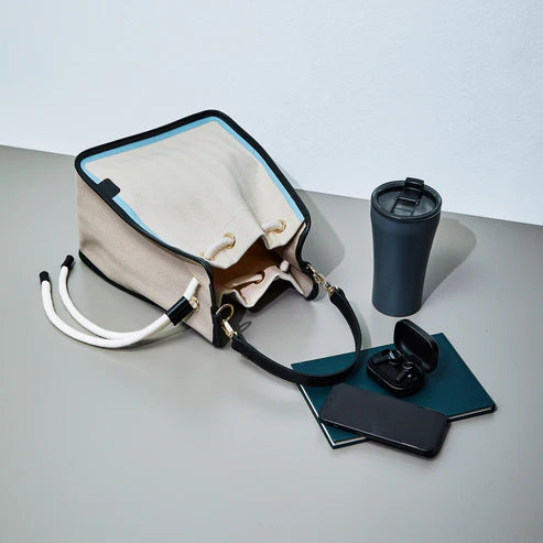 ETELA String bag - Off-white×Black×light blue/pink/gray