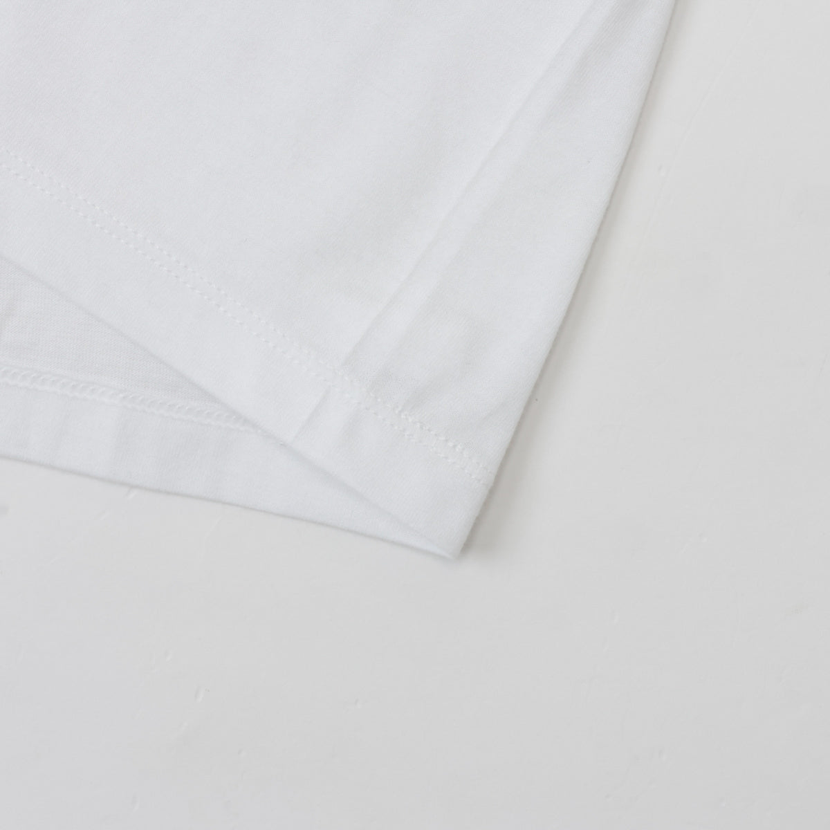 2P クルーネックショートスリーブ・ロングスリーブTシャツby THE DODO JEAN / WHITE