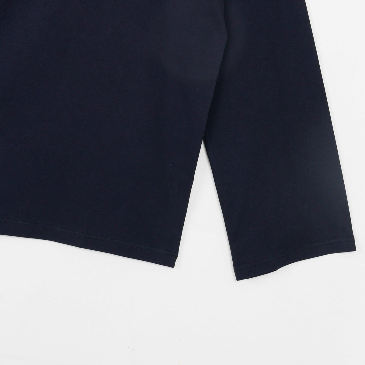 Hanes originalsヘンリーネックロングスリーブTシャツ by THE DODO JEAN / BLACK
