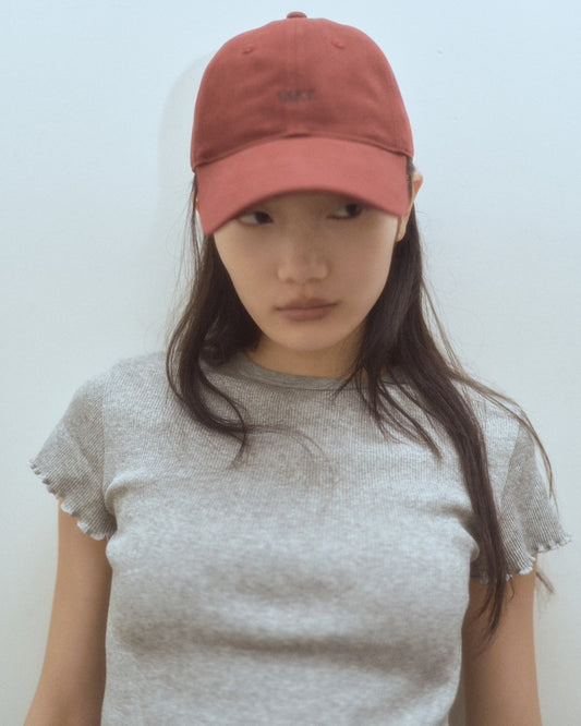 CAP I / BURGUNDY