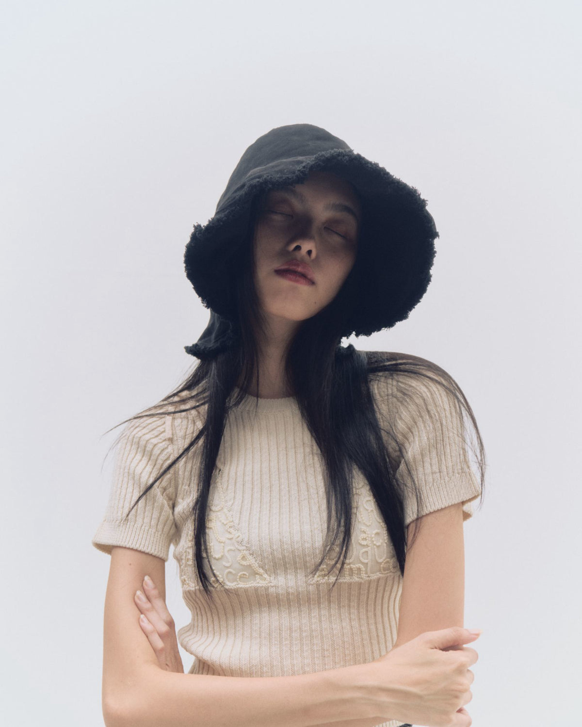 BRIM / BLACK