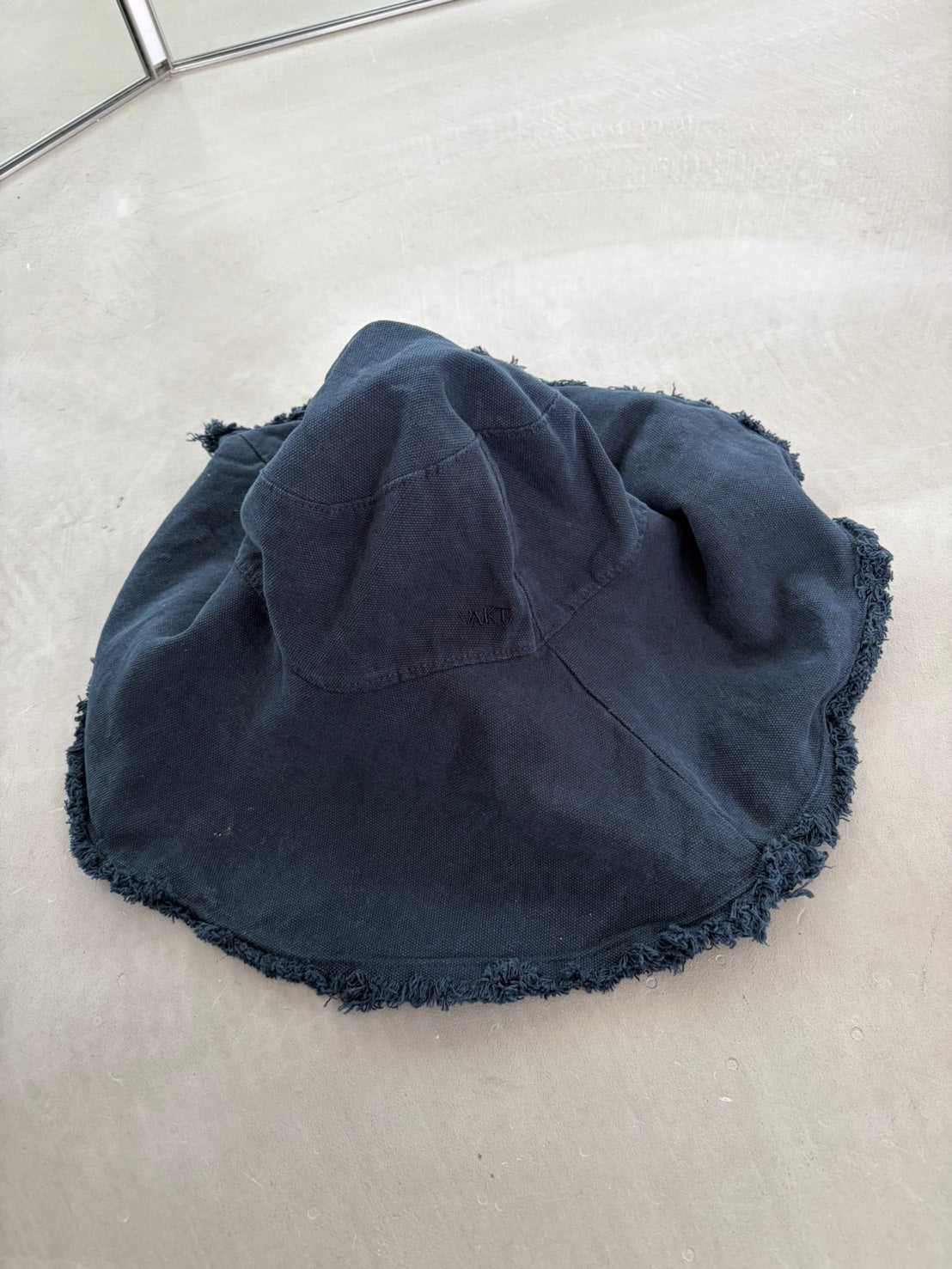 BRIM / NAVY