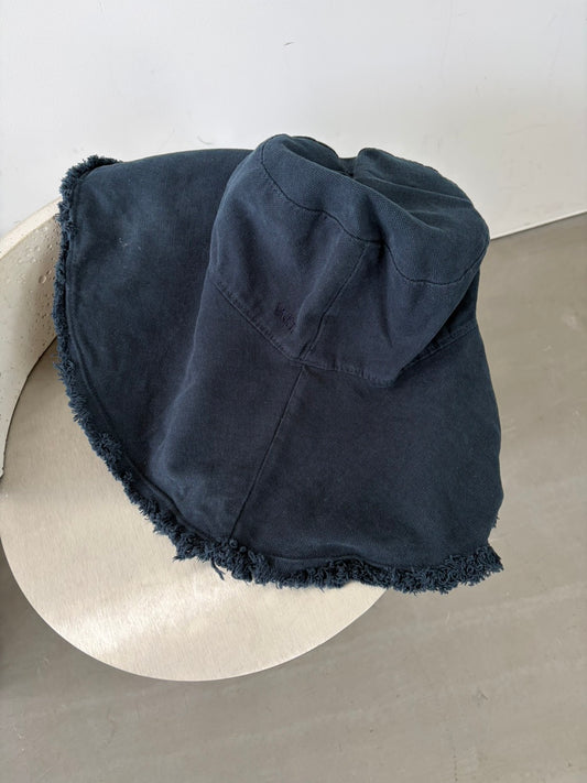 BRIM / NAVY